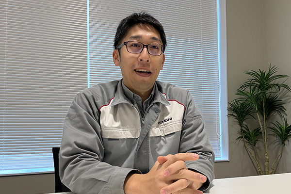 日立建機 インタビュー